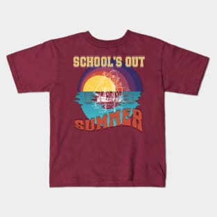 cute retro last day of school school's out for summer teacher Kids T-Shirt